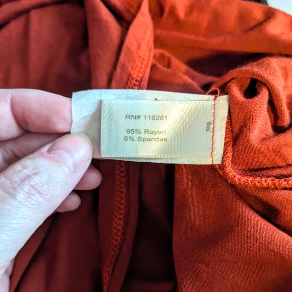 🌟Last Chance🌟Boston Proper Embellished Red Sleeveless Top - Picture 2 of 6